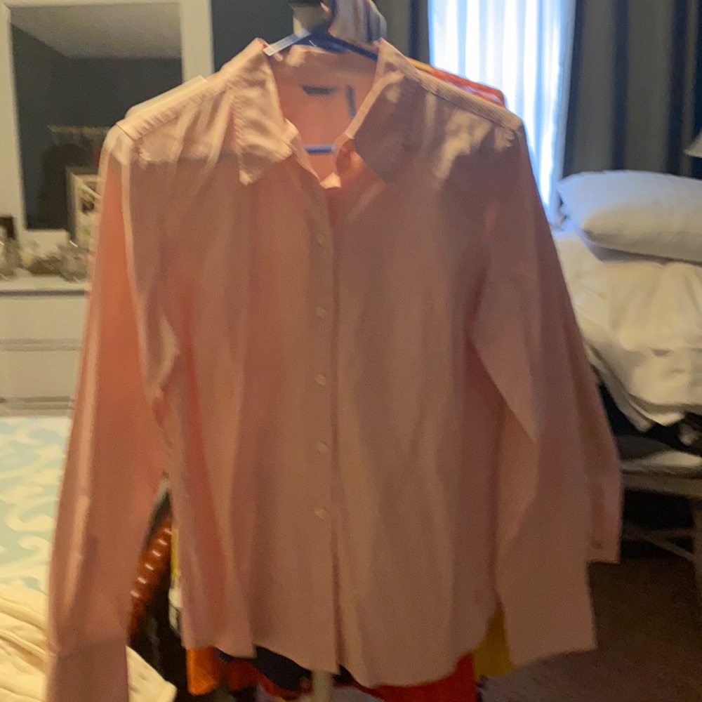 Women’s IZOD shirt. Pink/white